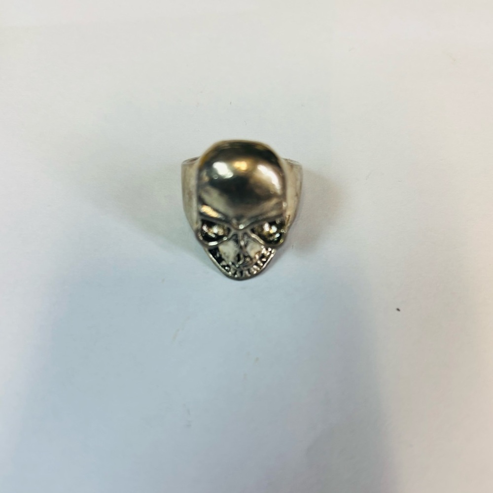 Bold Silver Skull Jewelry Ring